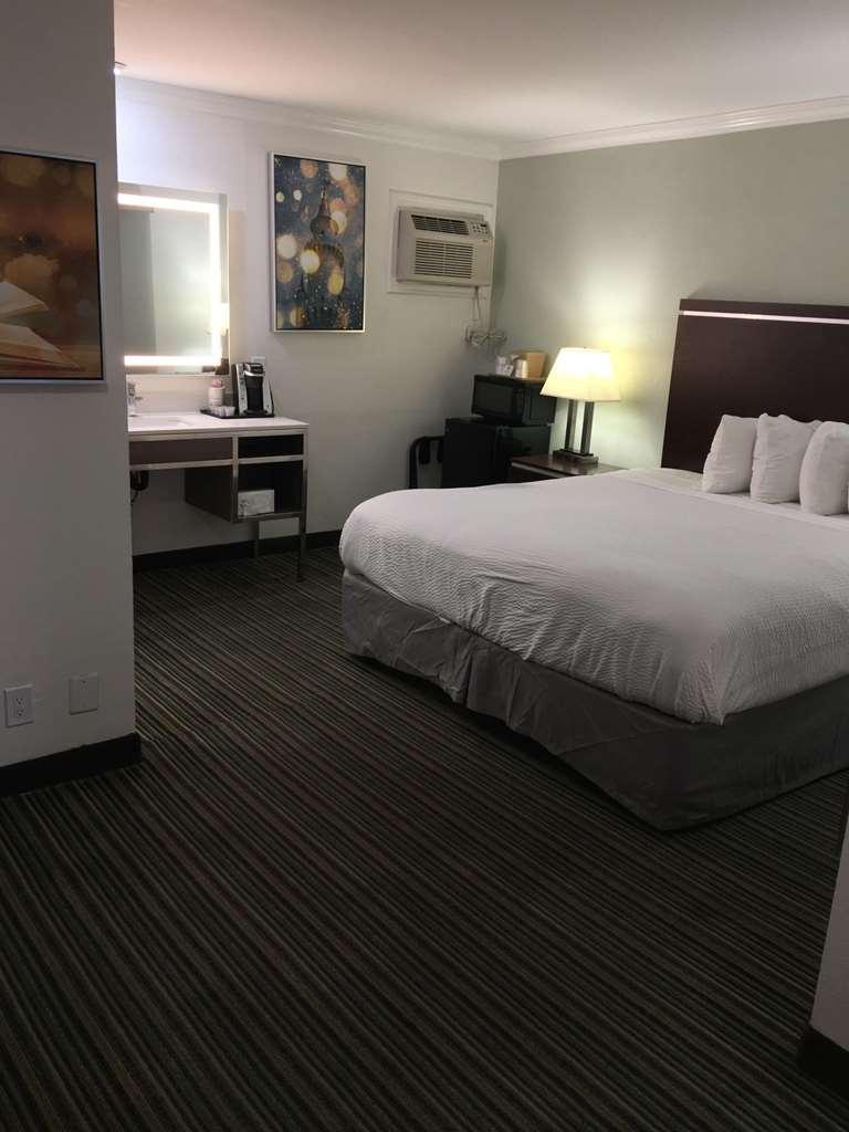 Best Western Courtesy Inn Hotel - Anaheim Resort At The Park Cameră foto